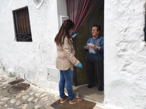 El Ayuntamiento de Pozuelo del Rey comienza el reparto de más de 2.000 mascarillas